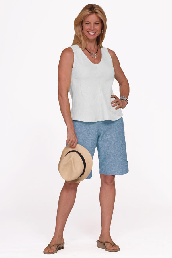 100 cotton shorts in light denim wash