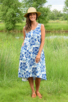 blue linen sleevless dress