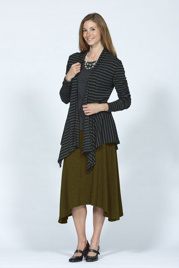 bamboo knit skirt in olive